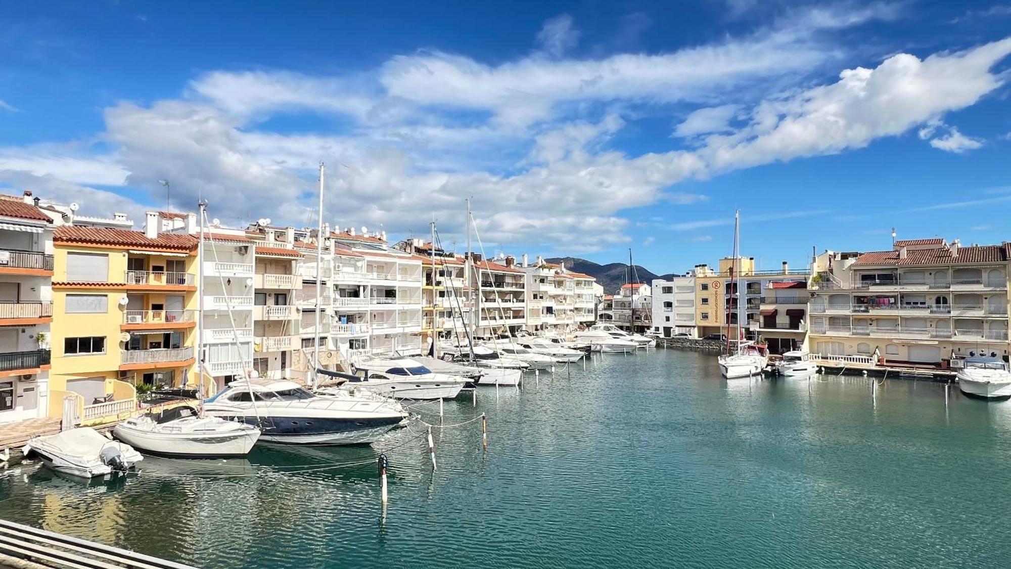 B Frente Al Canal Con Terraza Apartament *